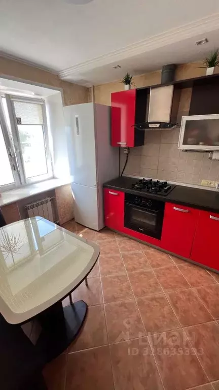 2-к кв. Омская область, Омск ул. Химиков, 32 (51.1 м) - Фото 1