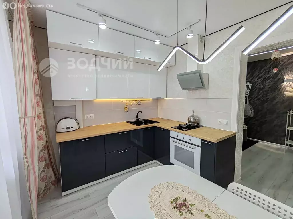 2-комнатная квартира: Канаш, улица Машиностроителей, 4 (53.1 м) - Фото 1