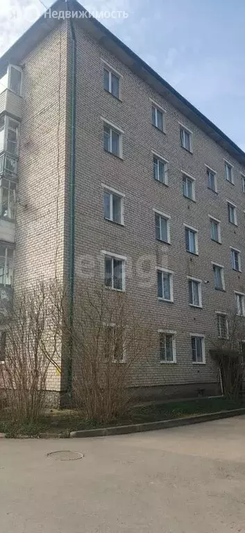3-комнатная квартира: Печоры, Прудовая улица, 2 (51.2 м) - Фото 0