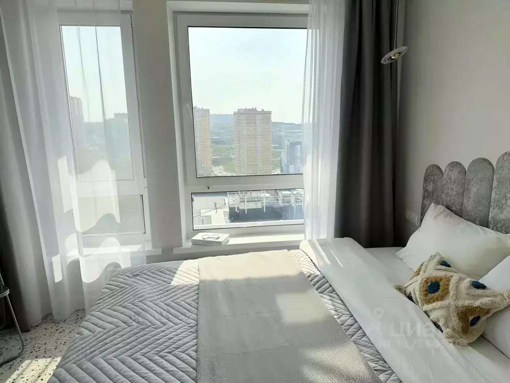 Студия Приморский край, Владивосток ул. Архангельская, 23к1 (20.0 м) - Фото 1
