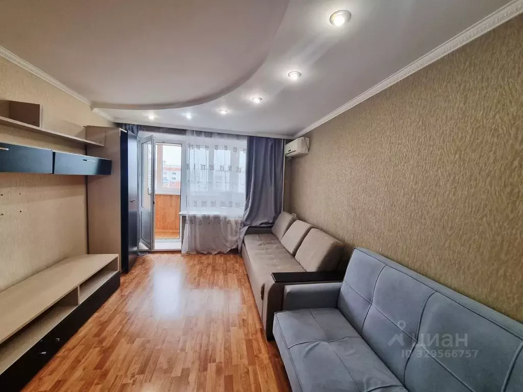 2-к кв. Чувашия, Чебоксары просп. Тракторостроителей, 71 (53.0 м) - Фото 1