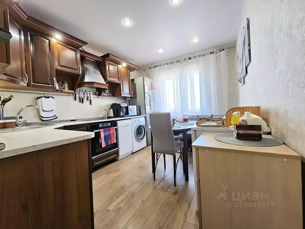 3-к кв. Иркутская область, Иркутск Советская ул., 176/195 (71.8 м) - Фото 1