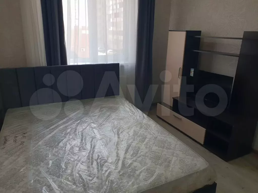 1-к. квартира, 35 м, 3/3 эт. - Фото 0