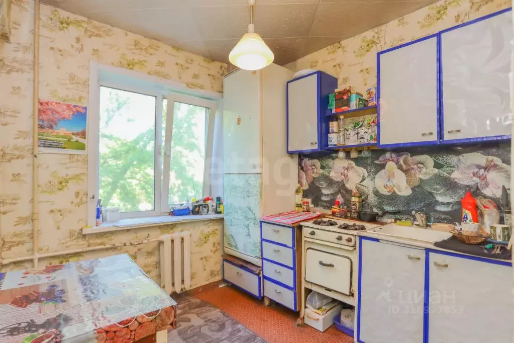 1-к кв. Иркутская область, Ангарск 94-й кв-л, 10 (35.5 м) - Фото 0