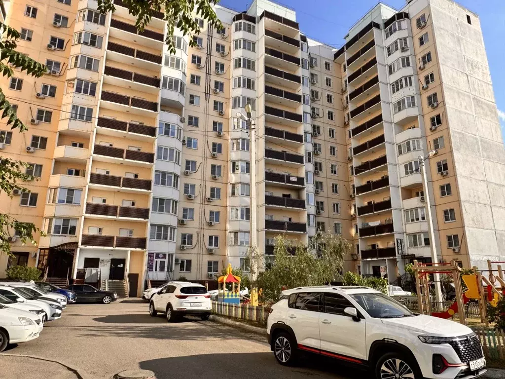 1-к кв. Астраханская область, Астрахань Минусинская ул., 6 (40.0 м) - Фото 1