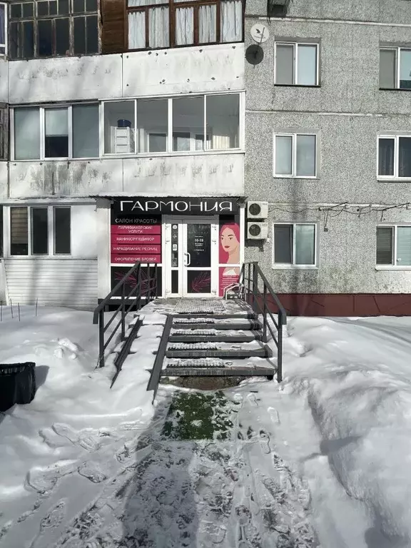 Помещение свободного назначения в Омская область, Омск Заозерный мкр, ... - Фото 1