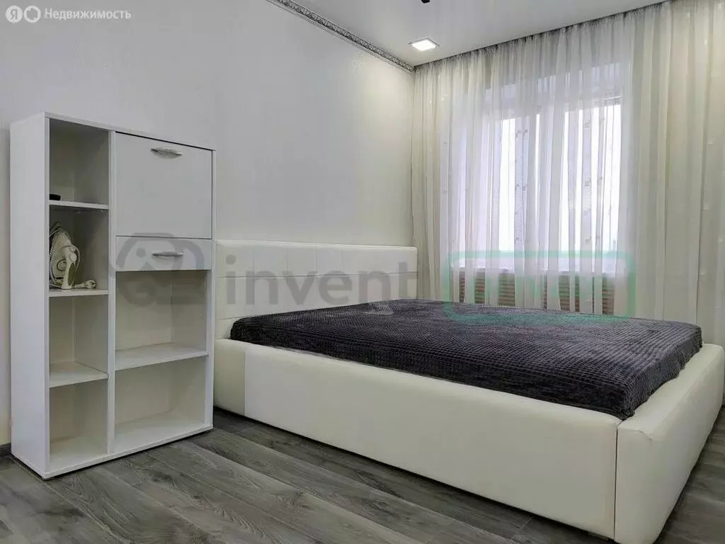 1-комнатная квартира: Калининград, улица Горького, 50 (38 м) - Фото 1