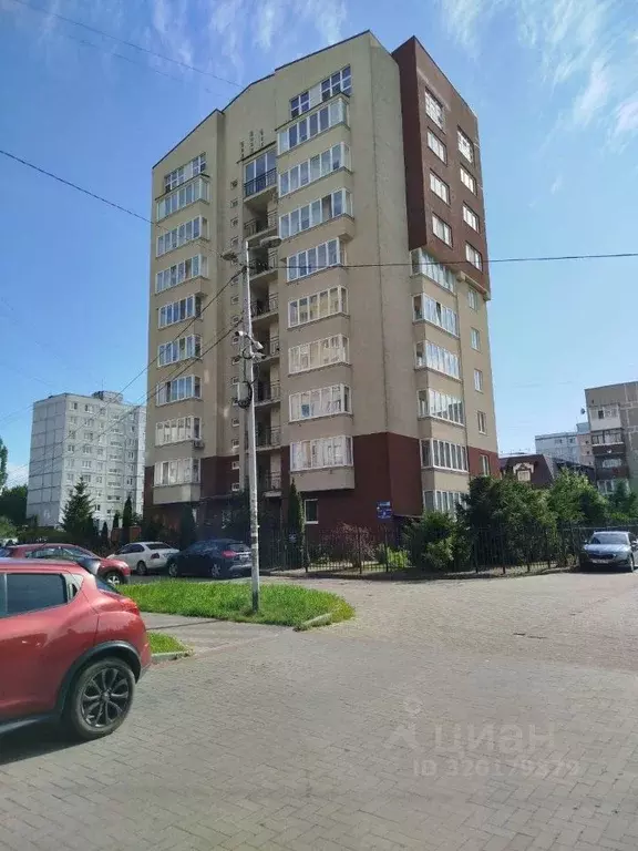 2-к кв. Калининградская область, Калининград Зеленая ул., 79 (68.2 м) - Фото 0