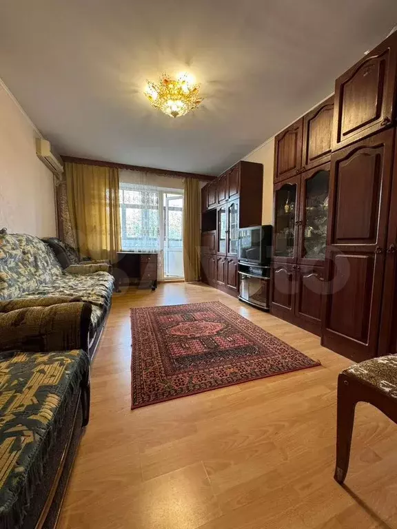 3-к. квартира, 70 м, 6/10 эт. - Фото 1