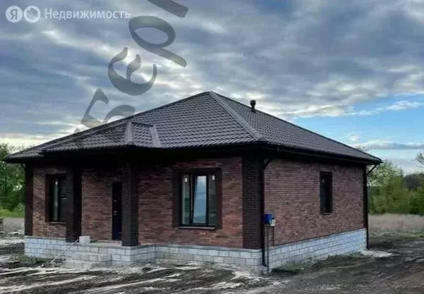 Дом в Строитель, Бархатная улица (121 м) - Фото 1