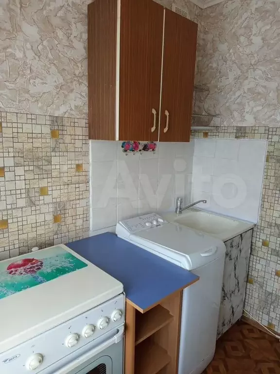 1-к. квартира, 31 м, 5/5 эт. - Фото 0