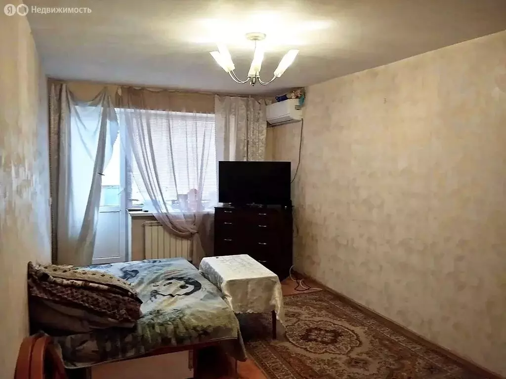 1-комнатная квартира: Волгоград, улица Козьмы Минина, 16 (37 м) - Фото 1