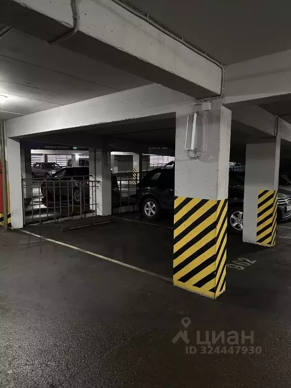 Гараж в Московская область, Одинцово ул. Сколковская, 2 (14 м) - Фото 2