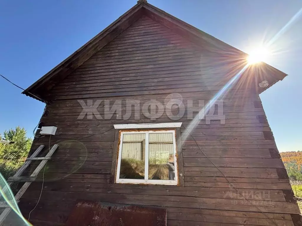 Дом в Иркутская область, Иркутский муниципальный округ, 10-й километр ... - Фото 1