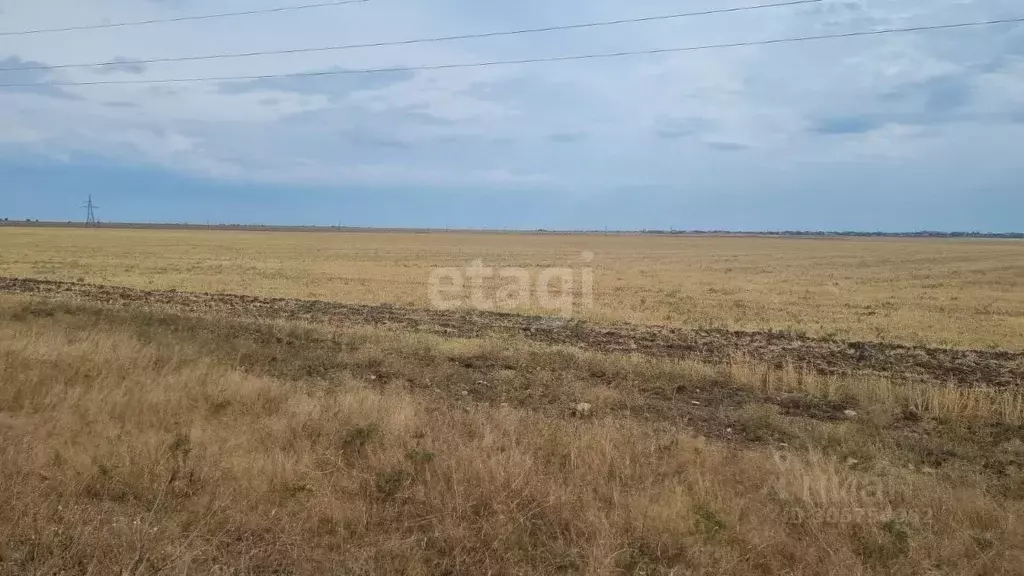 Участок в Крым, Сакский район, с. Штормовое ул. Ленина (6.0 сот.) - Фото 1