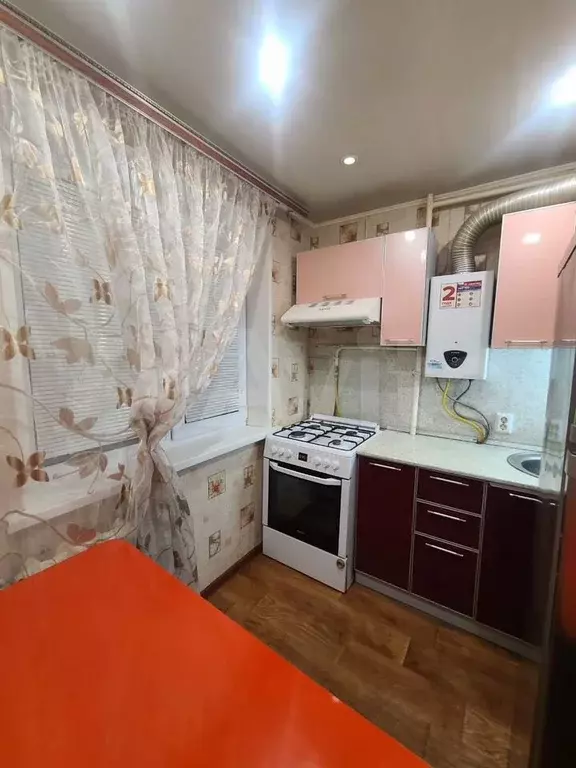 2-к. квартира, 30 м, 1/5 эт. - Фото 0