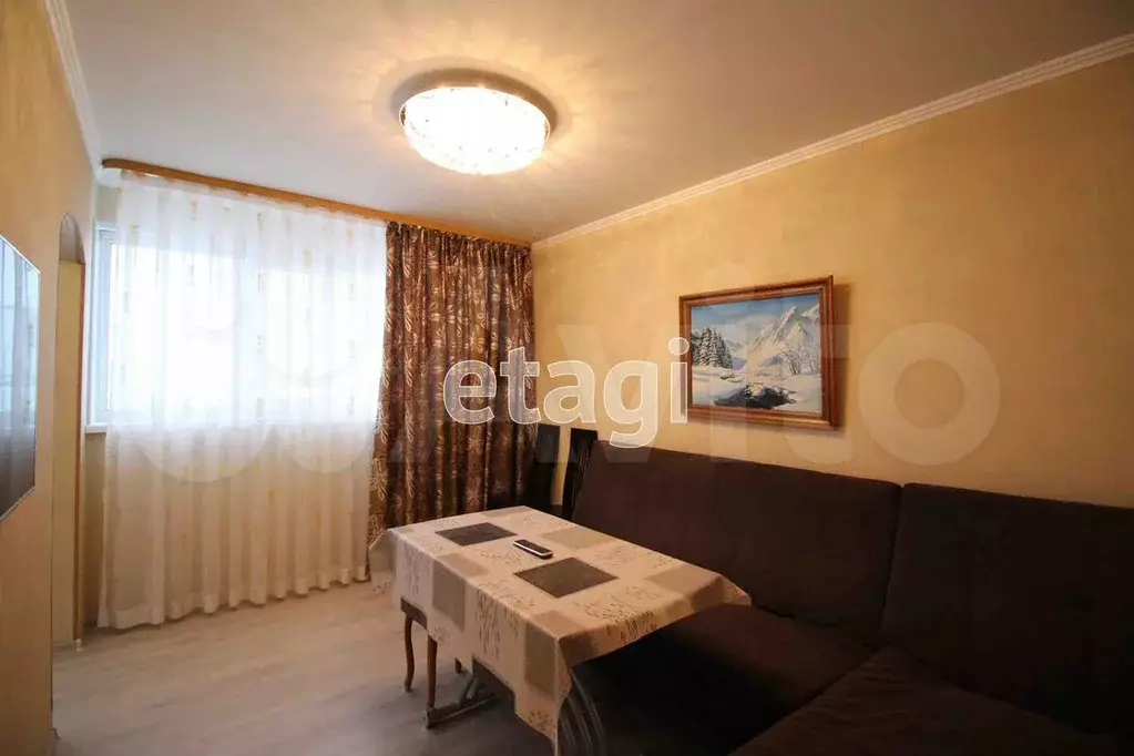 3-к. квартира, 60 м, 5/9 эт. - Фото 0