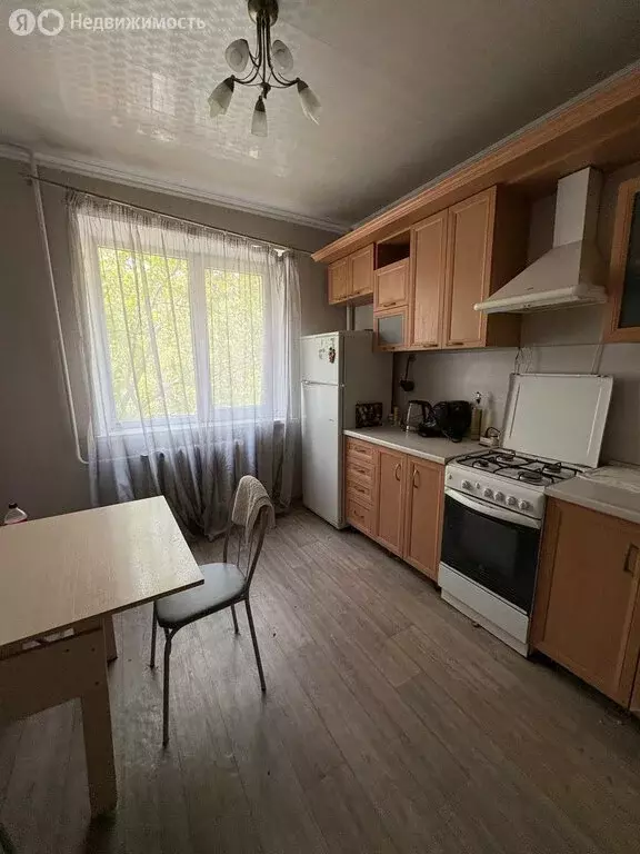 3-комнатная квартира: Ростов-на-Дону, Таганрогская улица, 118/4 (64 м) - Фото 0