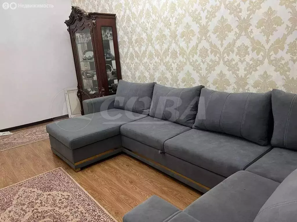 2-комнатная квартира: Махачкала, улица Бейбулатова, 15Ак1 (82 м) - Фото 1