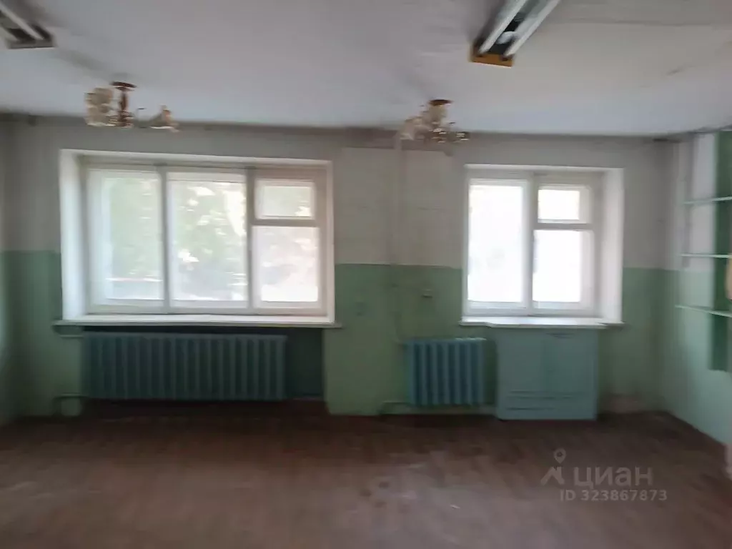 Помещение свободного назначения в Курганская область, Курган ул. ... - Фото 2