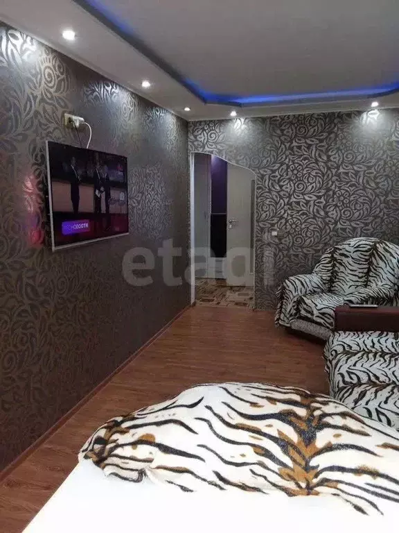 3-к кв. Ямало-Ненецкий АО, Новый Уренгой Советский мкр, 4/4 (65.0 м) - Фото 2