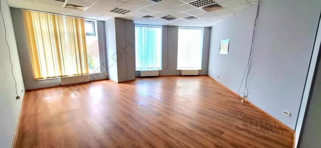Офис в Краснодарский край, Краснодар Центральный мкр, ул. Путевая, 1 ... - Фото 0