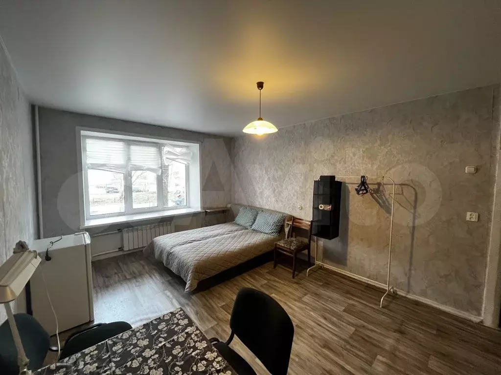 Комната 18,7 м в 3-к., 1/4 эт. - Фото 1
