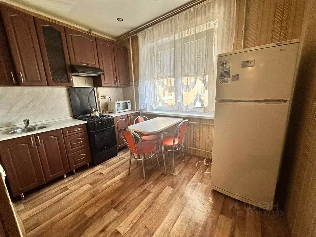 2-к кв. Белгородская область, Белгород 10-й мкр, ул. Спортивная, 3 ... - Фото 1