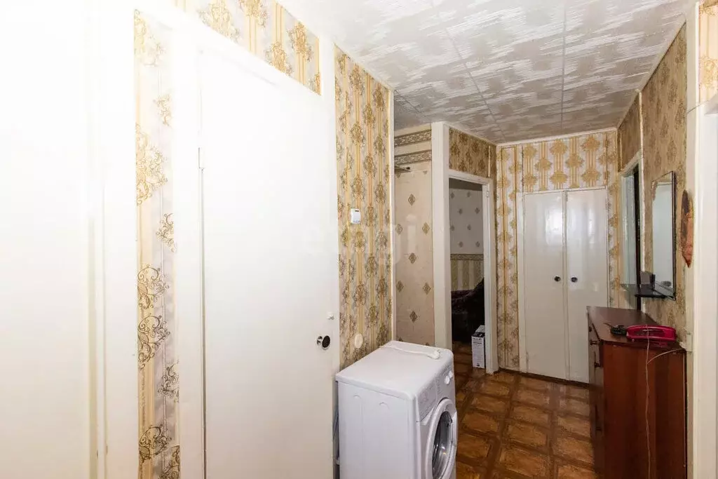 3-комнатная квартира: Новосибирск, Киевская улица, 24 (57.8 м) - Фото 0