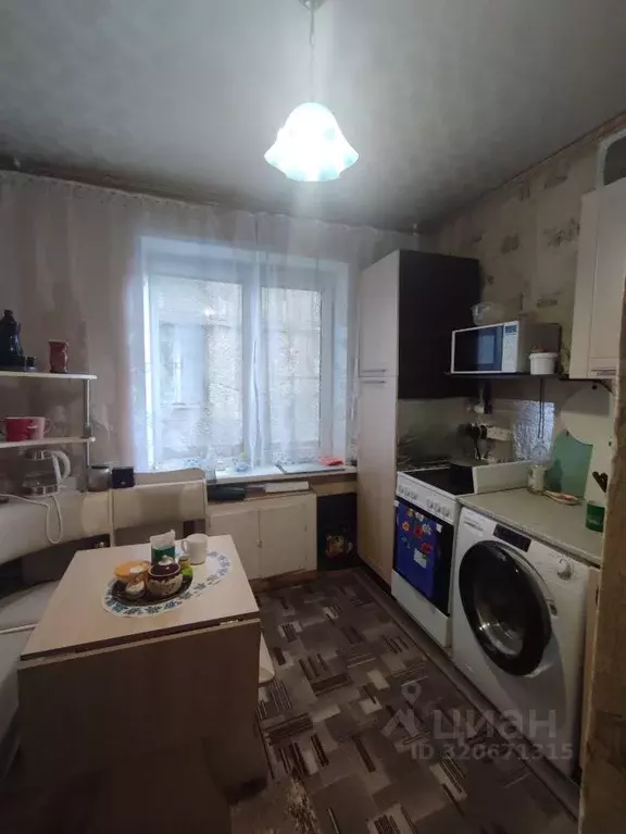 3-к кв. Кемеровская область, Кемерово Октябрьский просп., 64 (64.0 м) - Фото 2