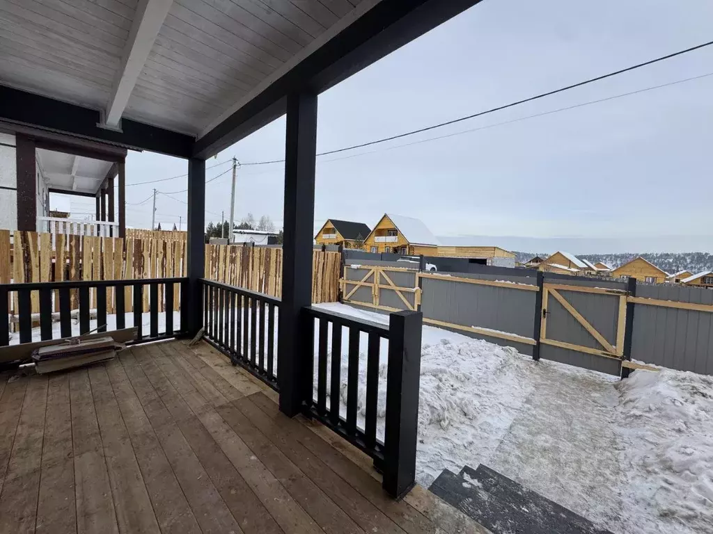 Дом в Иркутская область, Иркутский муниципальный округ, д. Карлук  ... - Фото 2