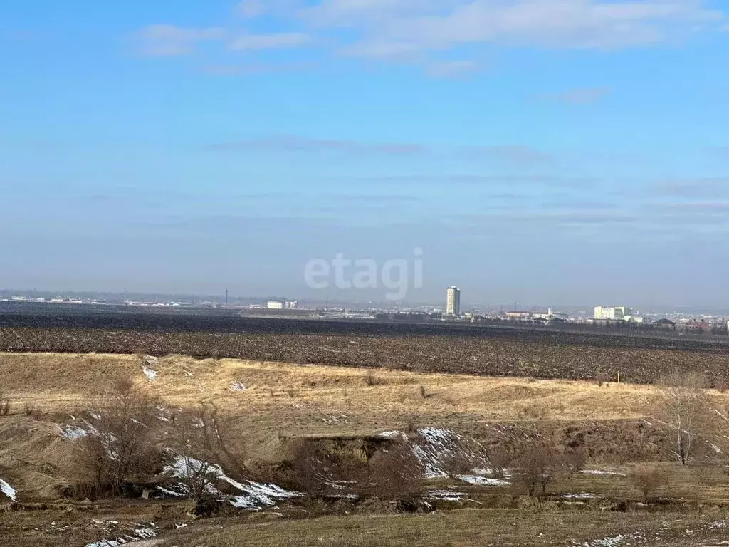 1-к кв. Ингушетия, Магас ул. Набережная (70.9 м) - Фото 0