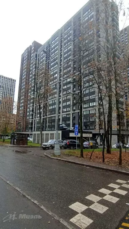 Продается 3-комнатная квартира - Фото 1