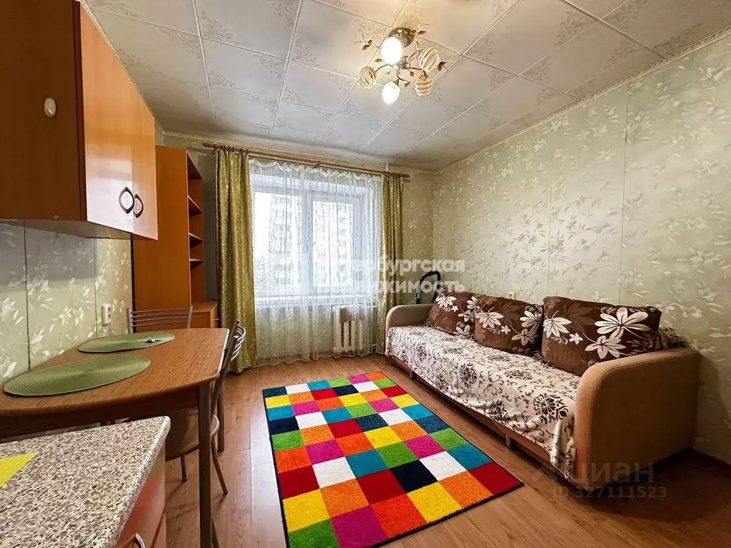 Комната Санкт-Петербург ул. Брянцева, 17 (12.1 м) - Фото 2