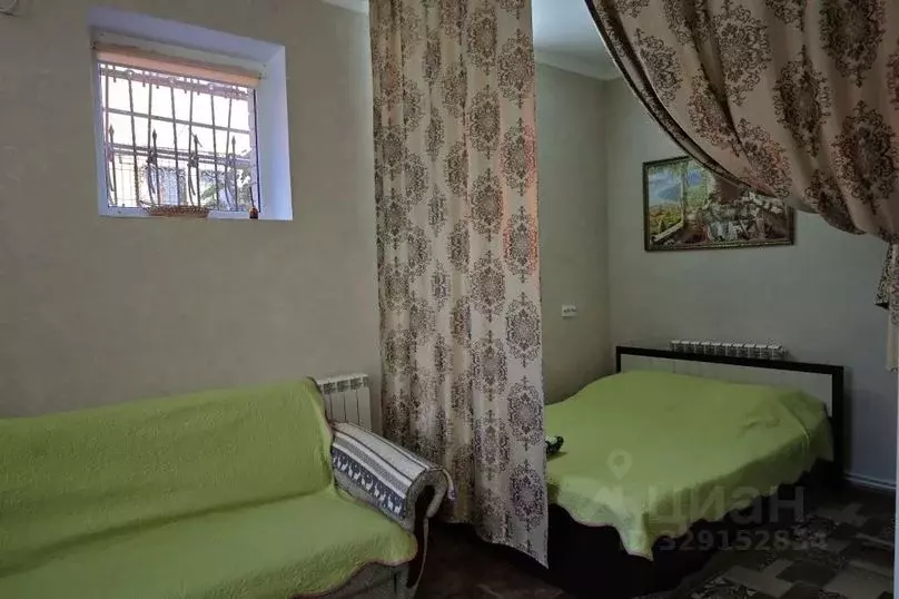 Дом в Краснодарский край, Ейск Новая ул., 1 (150 м) - Фото 2