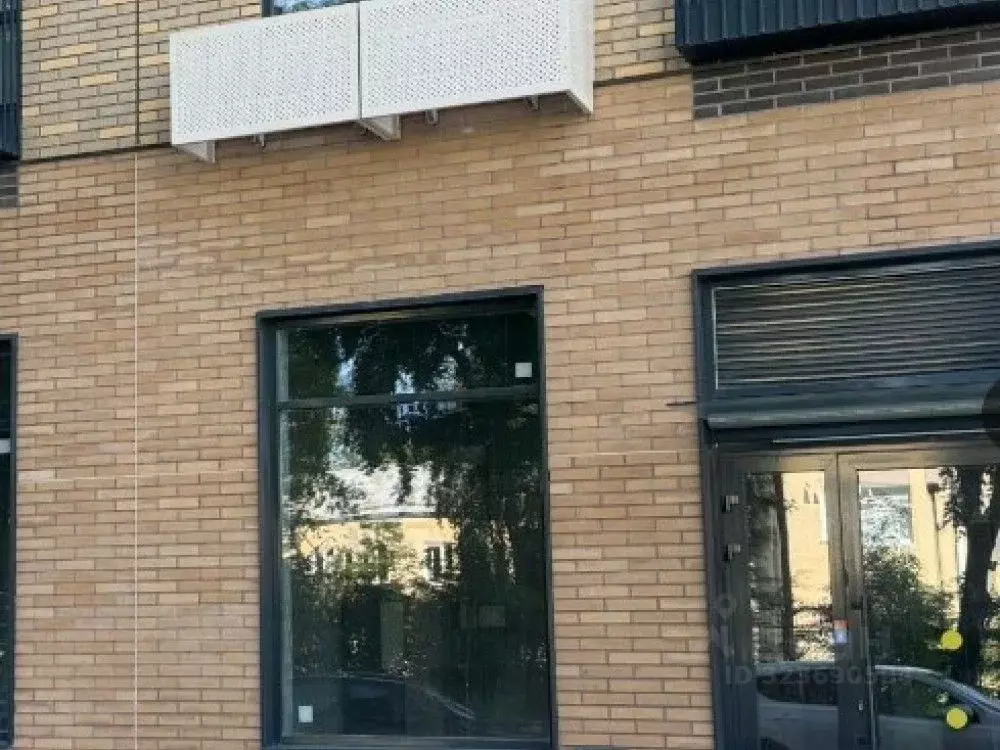 Торговая площадь в Москва Красноказарменная ул., 15к4 (104 м) - Фото 1