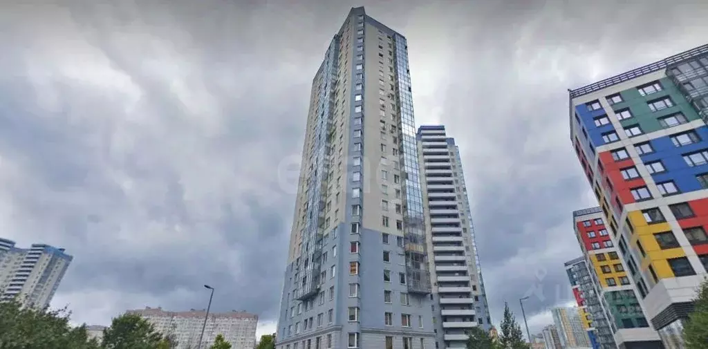 Комната Санкт-Петербург ул. Оптиков, 34к2 (15.2 м) - Фото 1