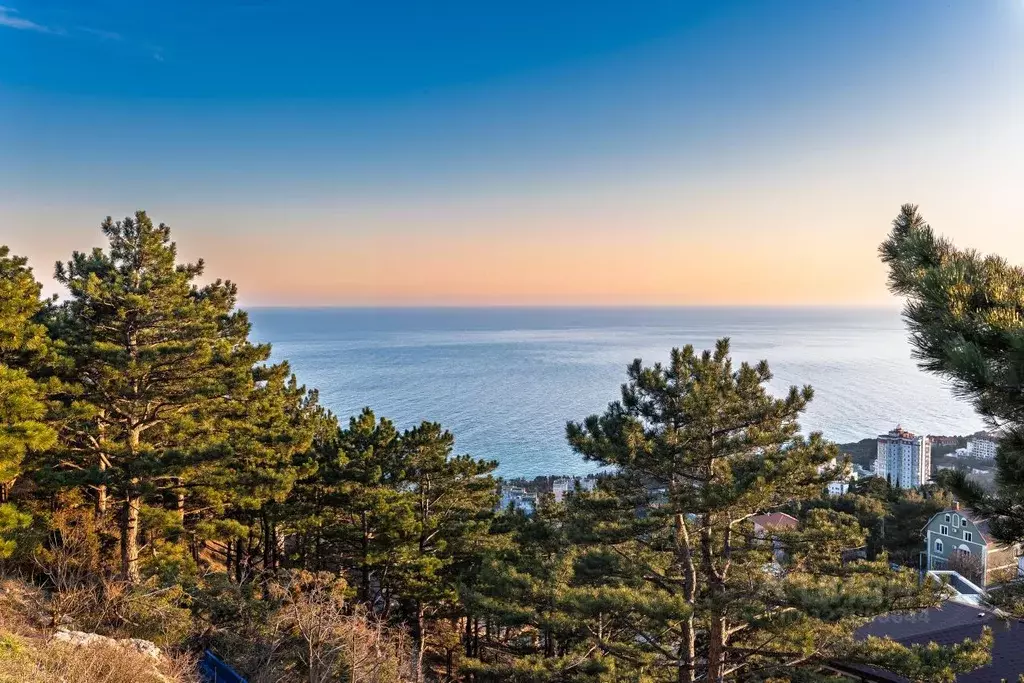 Участок в Крым, Ялта муниципальный округ, Кореиз пгт  (5.6 сот.) - Фото 2