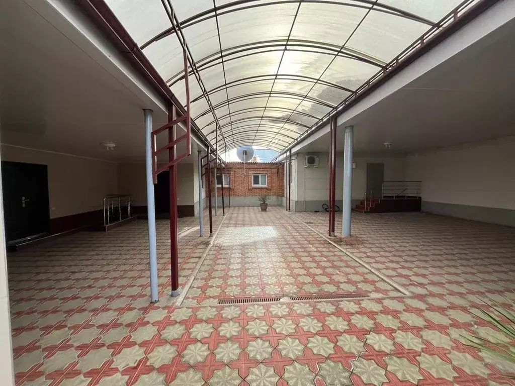 Дом в Северная Осетия, Ардон ул. Братьев Дзугаевых, 135 (200 м) - Фото 2