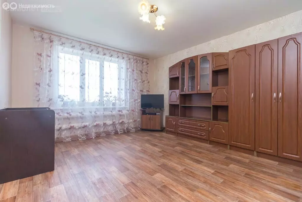 3-комнатная квартира: Уфа, Магистральная улица, 4 (62.3 м) - Фото 0