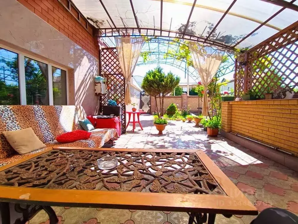 Дом в Краснодарский край, Анапа ул. Краснозеленых, 30 (95 м) - Фото 1