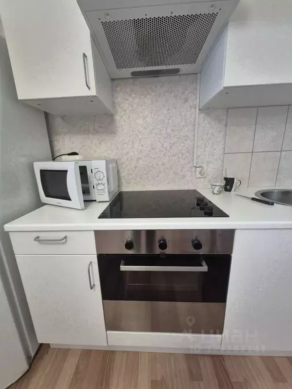 1-к кв. Свердловская область, Екатеринбург ул. Токарей, 64А (39.0 м) - Фото 2