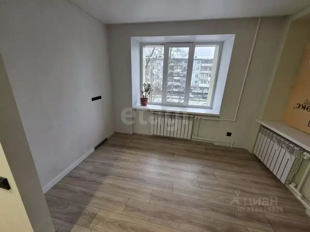 1-к кв. Ленинградская область, Кириши ул. Строителей, 26 (27.9 м) - Фото 1