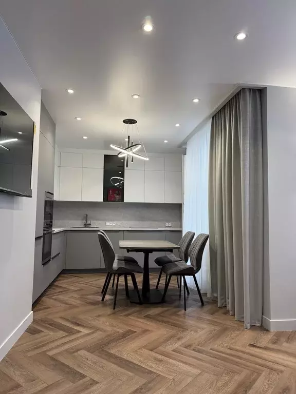 Продаётся 2-к квартира, 80.4 м - Фото 0