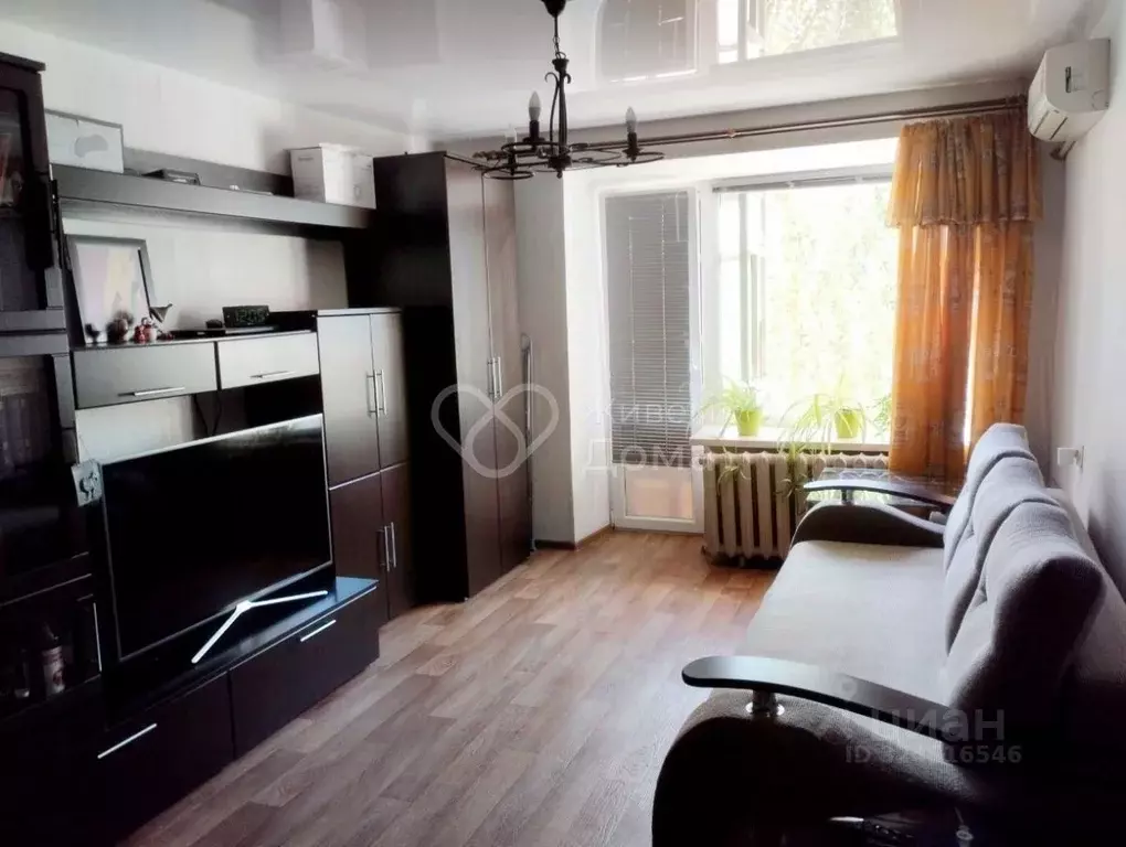 1-к кв. Волгоградская область, Волжский просп. Имени Ленина, 129 (30.4 ... - Фото 1