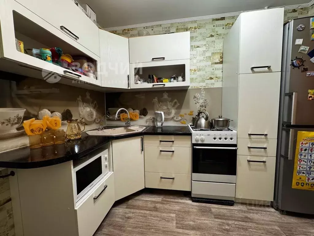 4-к кв. Чувашия, Чебоксары ул. Ленинского Комсомола, 72 (77.9 м) - Фото 1