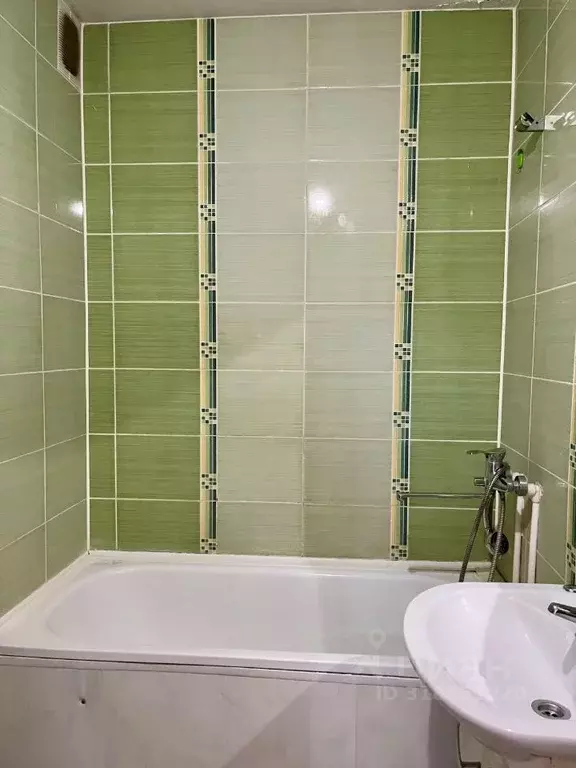 1-к кв. Башкортостан, Уфа Дуванский бул., 23 (57.0 м) - Фото 2