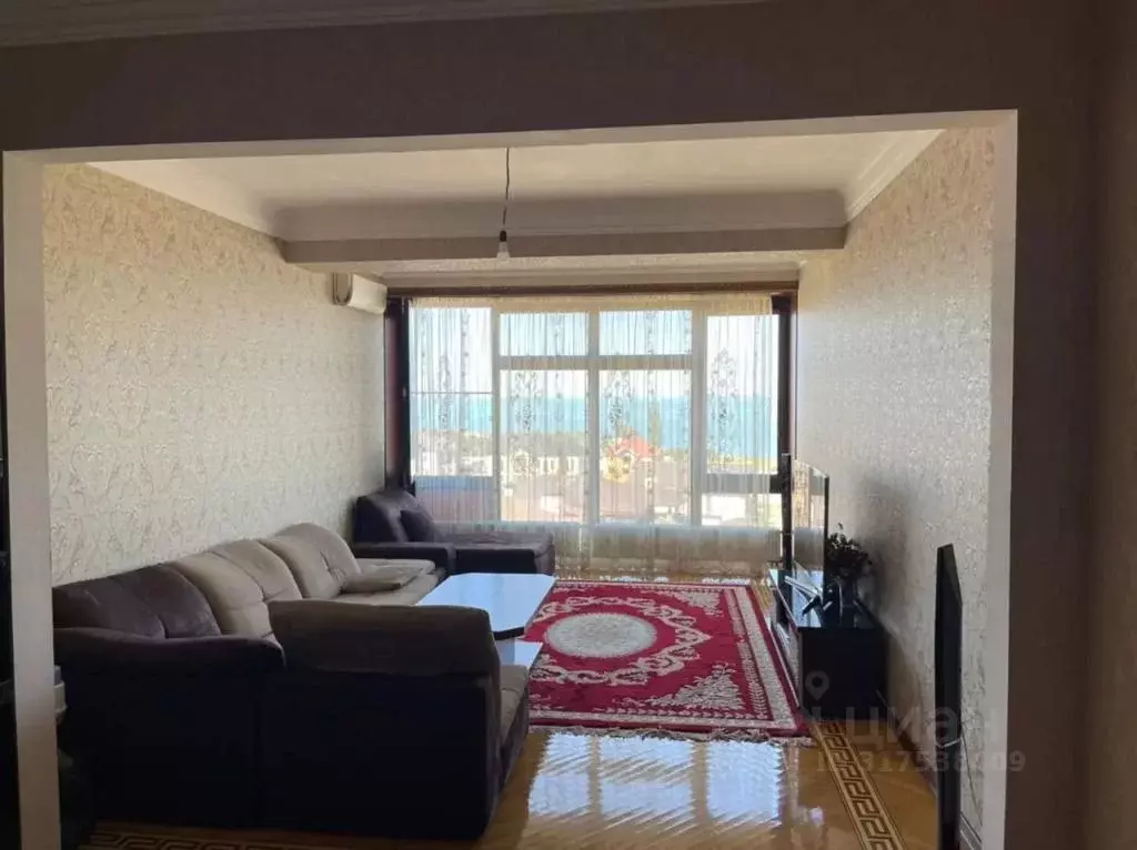 1-к кв. Дагестан, Каспийск ул. М. Халилова, 50 (65.0 м) - Фото 1