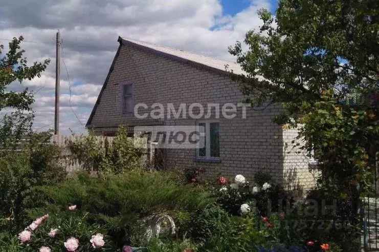 Дом в Белгородская область, Старооскольский городской округ, с. ... - Фото 0