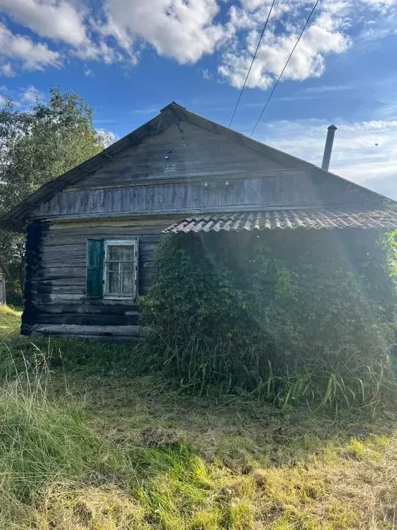 Дом в Псковская область, Порховский муниципальный округ, д. Шмойлово  ... - Фото 1
